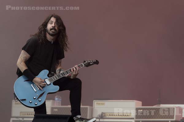 FOO FIGHTERS - 2018-06-17 - BRETIGNY-SUR-ORGE - Base Aerienne 217 - Main Stage - 